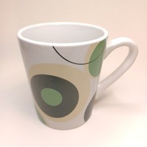 Coffee Mug with a beautiful modern graphic design.